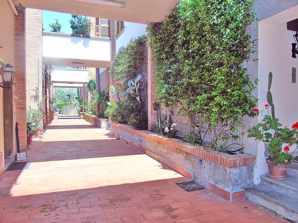 Piana Degli Ulivi A Lerici Apartment Exterior photo